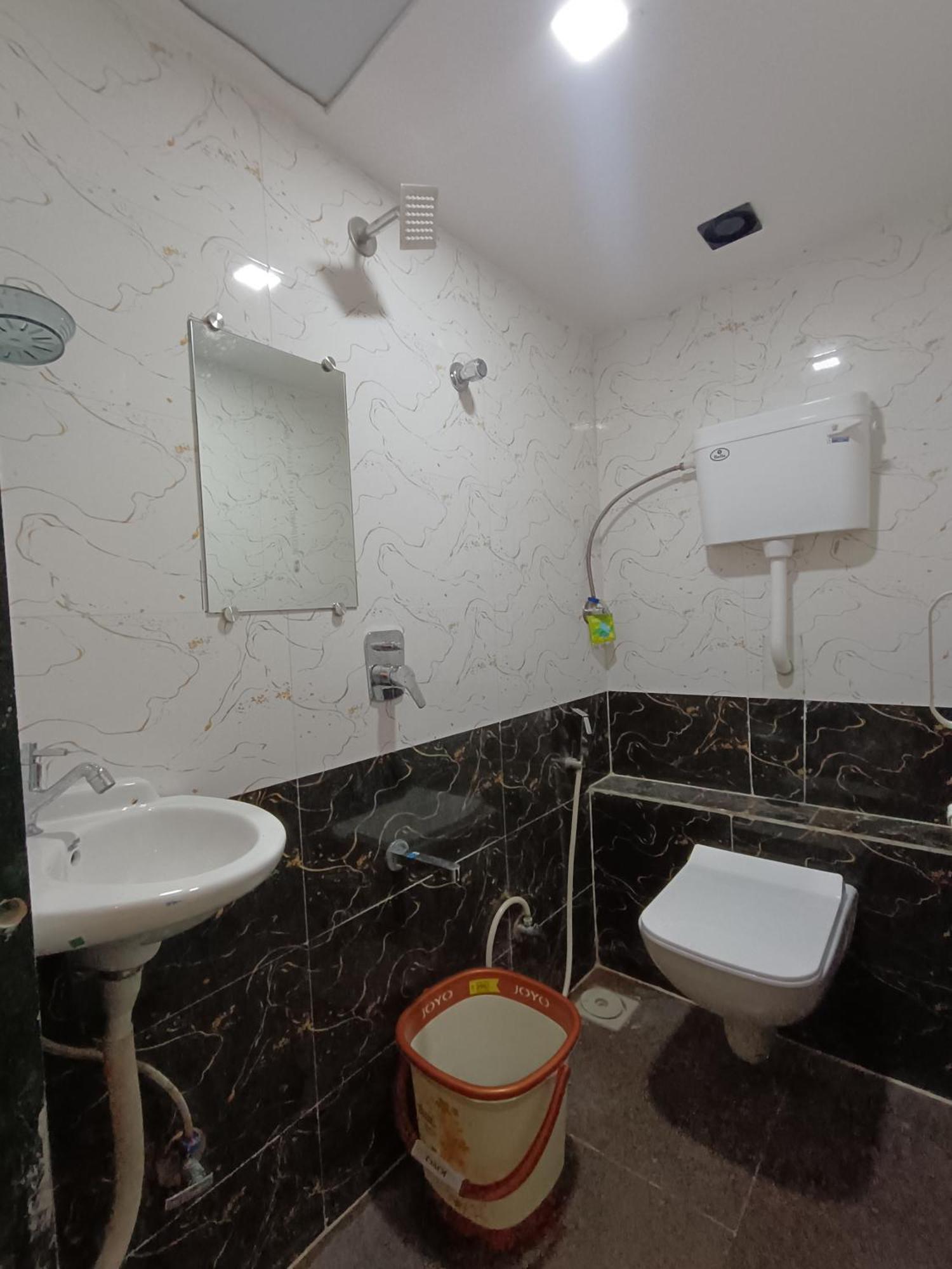 Hotel Powai Residency ムンバイ エクステリア 写真