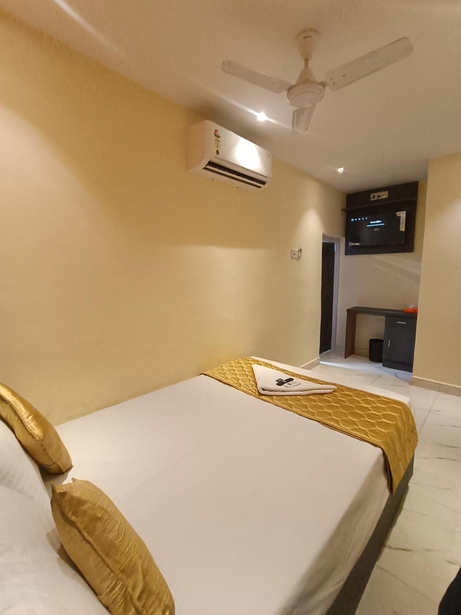 Hotel Powai Residency ムンバイ エクステリア 写真